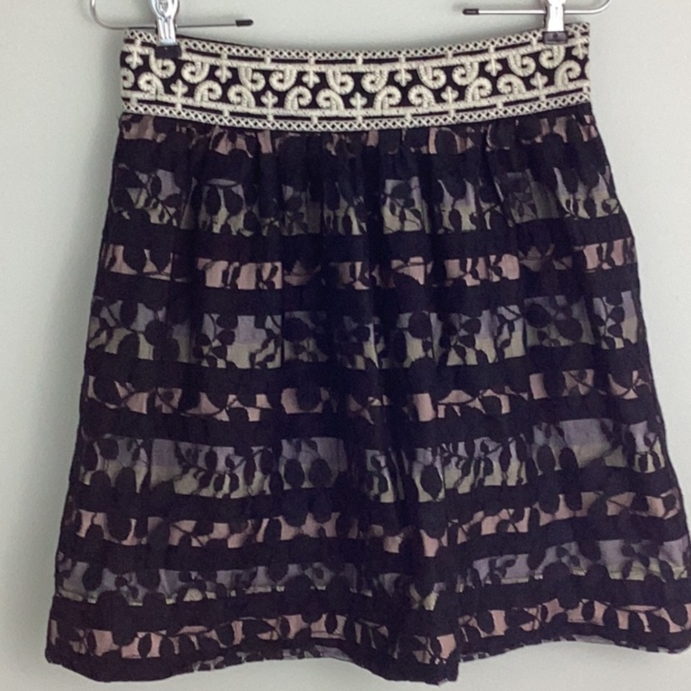 ANTHROPOLOGIE Floreat Charente Black Lace Overlay Skirt